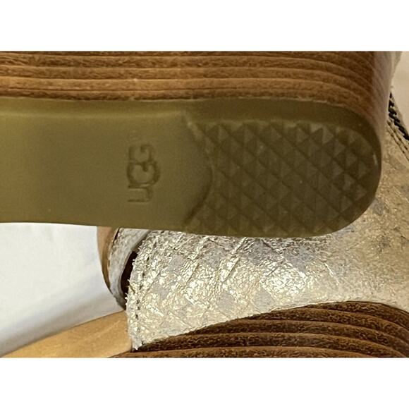 NEW UGG Char Wedge Ankle Sandals •6.5• Gold Beige Leather Woven - Picture 13 of 13